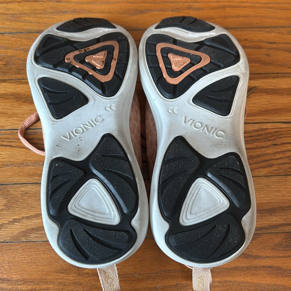 Vionic Orthaheel Python Women’s Sneaker Walking S… - image 4